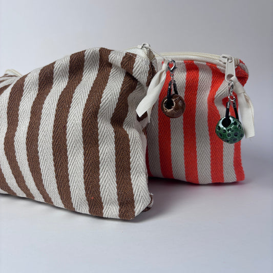 Pochette con charm in ceramica - estate